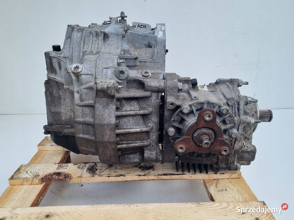 VW Tiguan 20 TDI AUTOMATYCZNA SKRZYNIA BIEGÓW osobowe Janów