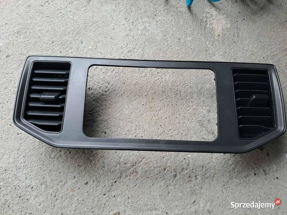 RAMKA DO RADIA MASKUJĄCA 2DIN VOLKSWAGEN Crafter