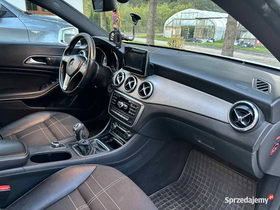 Mercedes benz CLA Skrzeszew