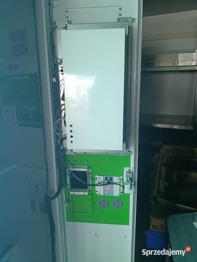 Sprzedam automat samosprzedajacy z windą Bydgoszcz