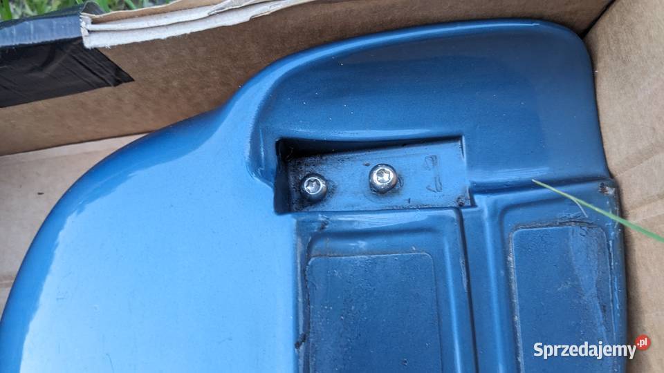 Spoiler Volvo 850V70 z zaczepami osobowe Tarczyn