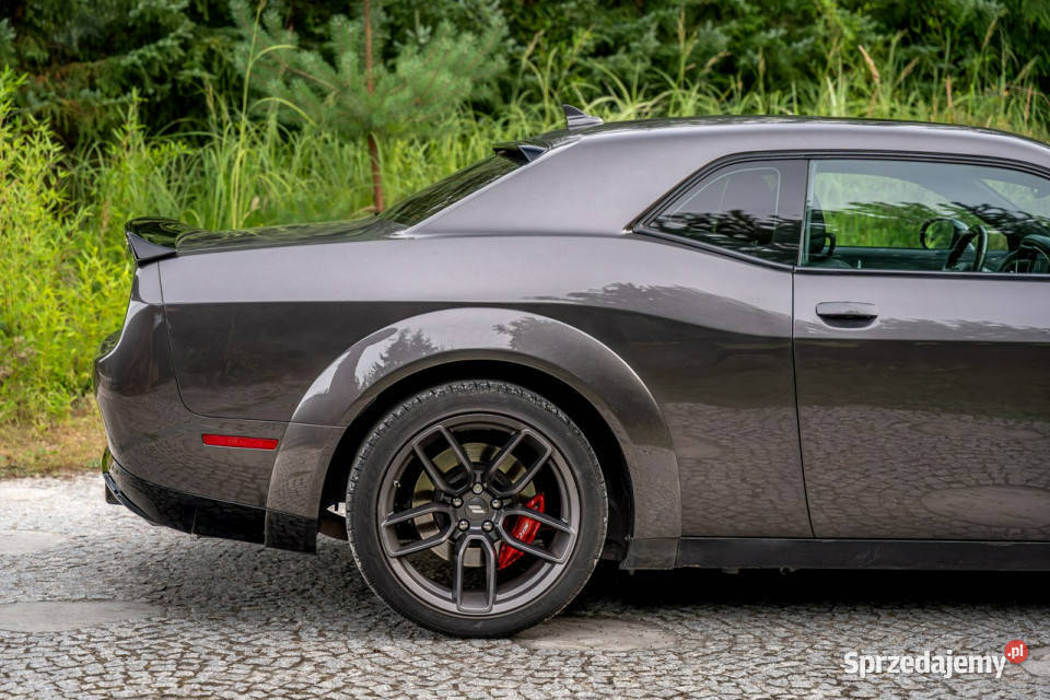 Dodge Challenger RT Scat Pack 64 V8 HEMI 492