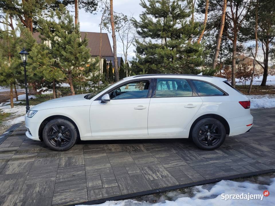 Audi A4 B9 20 TDI Mały Przebieg ładny stan Gniewczyna Łańcucka