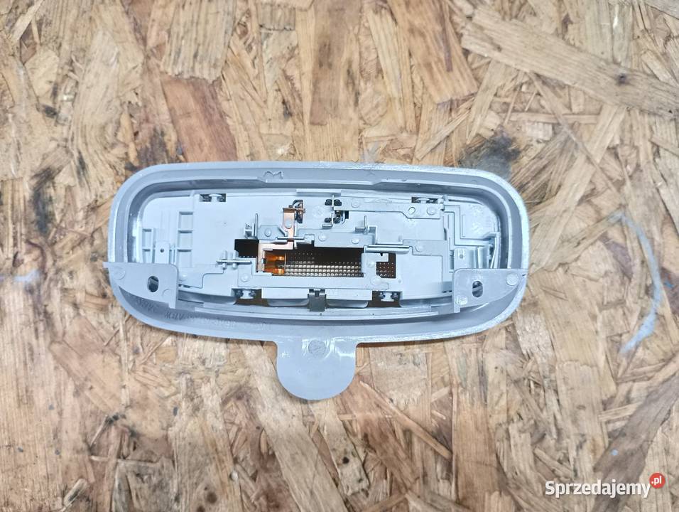 Ford Fiesta MK6 lampka podświetlenie wnętrza Oświetlenie kabiny Strzegom sprzedam