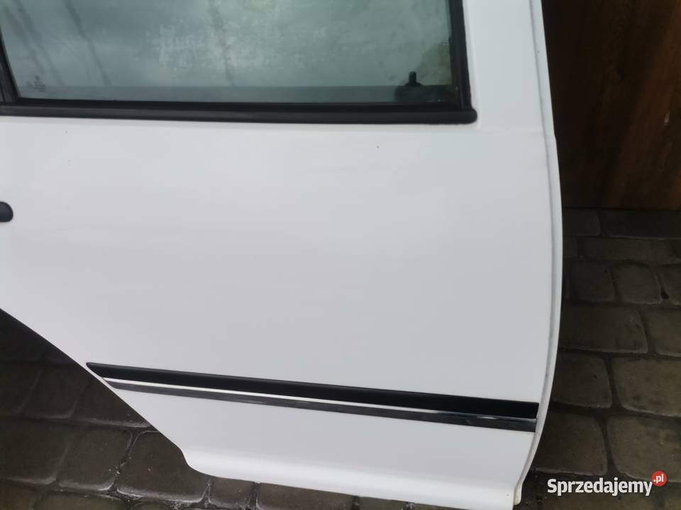 VW GOLF 4 KOMBI DRZWI PRAWY TYŁ Drzwi Nowy Sącz