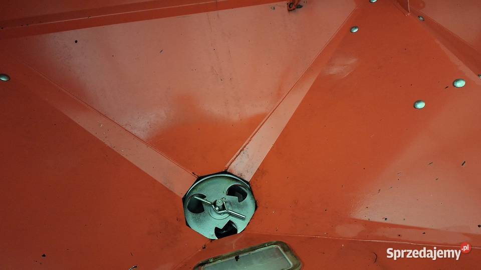 Rozsiewacz nawozu Kverneland Exacta HL 2500l Sobolew