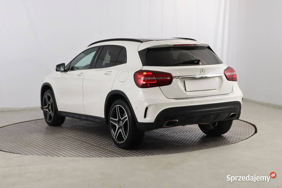 Mercedes GLA GLA 200 czujnik martwego pola Zabrze