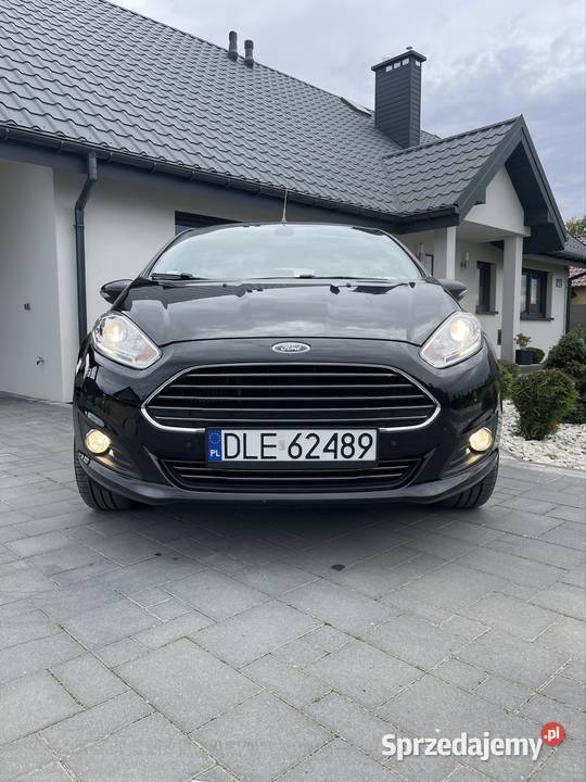 Ford Fiesta TITANIUM zarejestrowany gotowy do autoalarm Rosochata