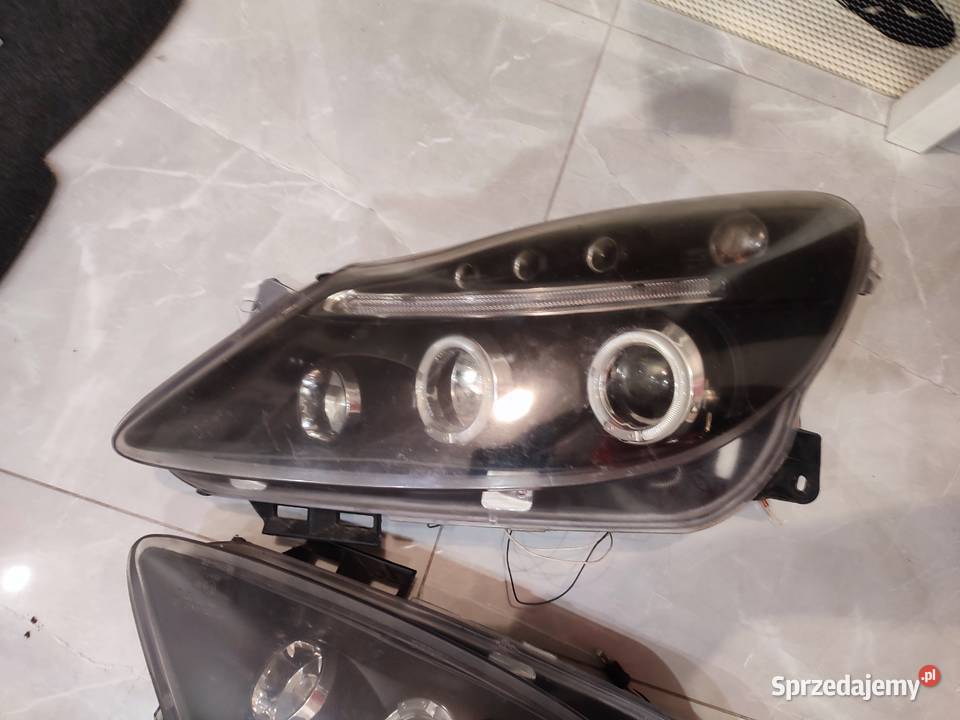 Lampy przednie opel corsa d osobowe Garwolin