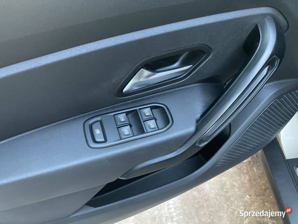 Dacia Duster 16 Benzyna Salon nieuszkodzony Rzeszów