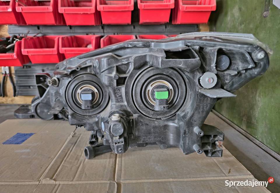 Lampa Prawa Przód Nissan Pulsar C13 260103ZL0A Pozostałe