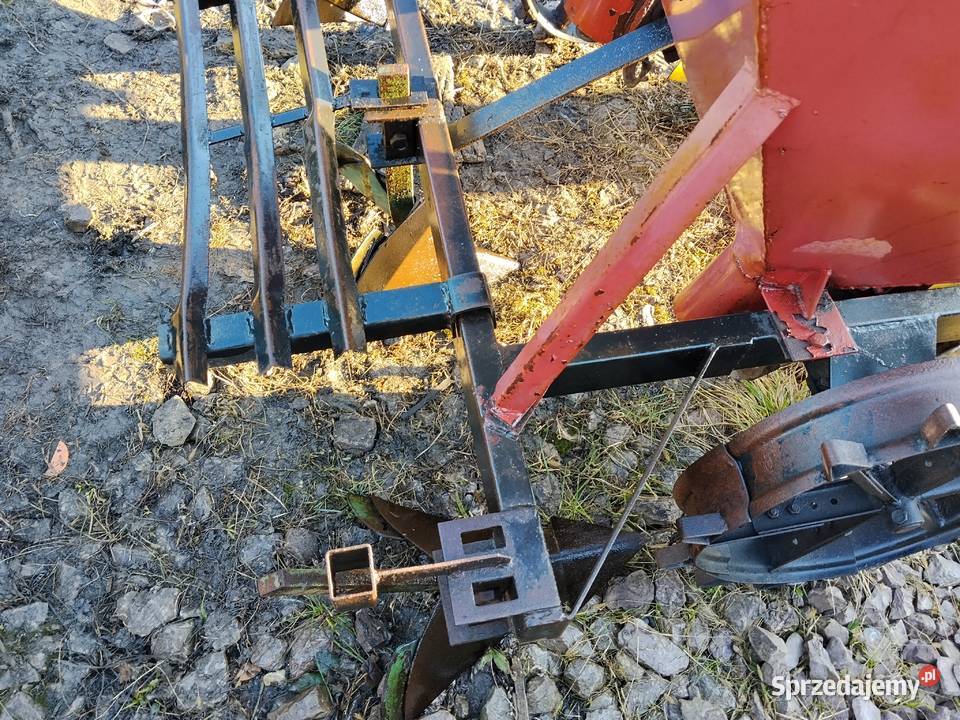 Polska sadzarka kubełkowa automatyczna Miechów