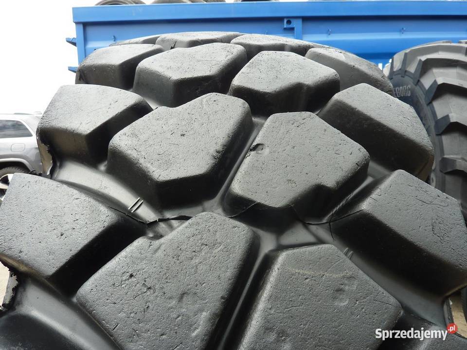 Opona używana przemysłowa 235R25 BRIDGESTONE Do maszyn budowlanych Zaścianki sprzedam