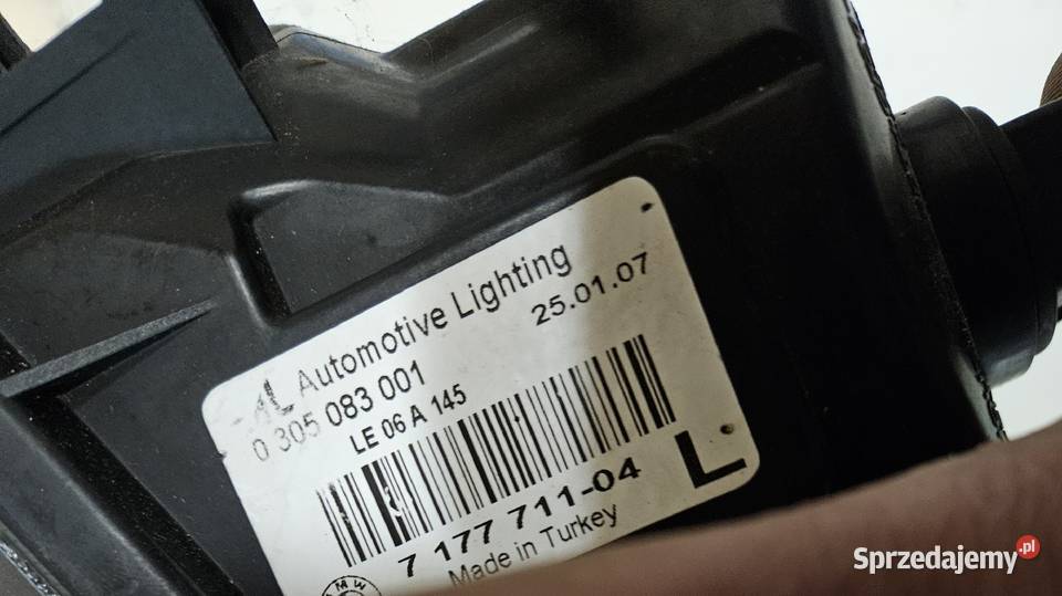 BMW 5 E60 E61 HALOGEN LEWY ZDERZAKA PRZÓD lewe Międzychód sprzedam