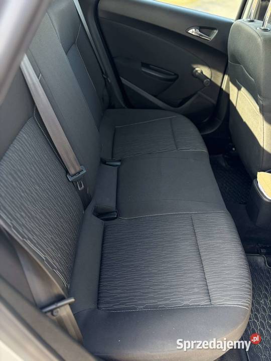 Opel Astra J 16 Ecotec 140000 przebiegu 2015r radio Krosno
