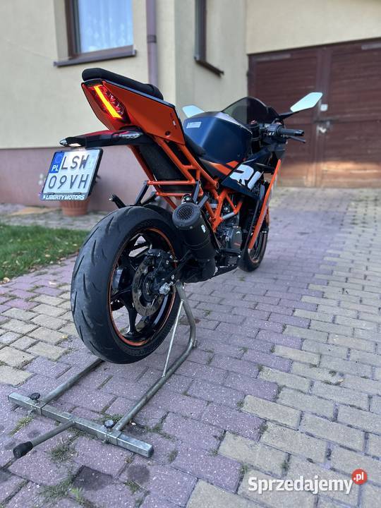 KTM RC 390 abs kontrola trakcji Piaski