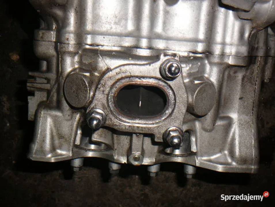 Głowica Honda NC 750 Integra RC70 Silniki i osprzęt