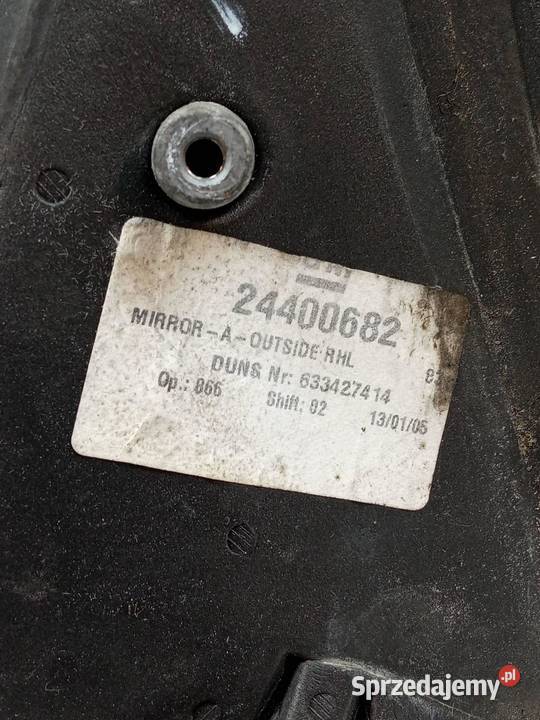 LUSTERKO PRAWE MANUALNE 24400682 Opel Combo III