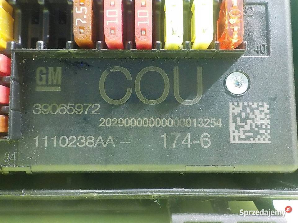 OPEL ASTRA J GTC 14T 16r 3D skrzynka