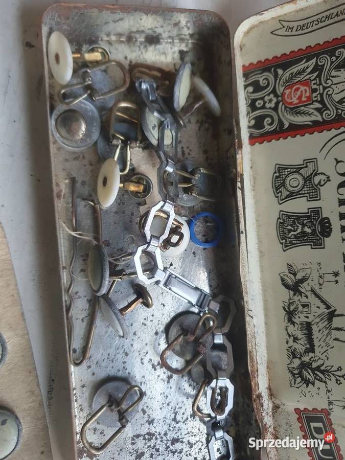 Metalowa puszka retro papierosach cygarach Warszawa
