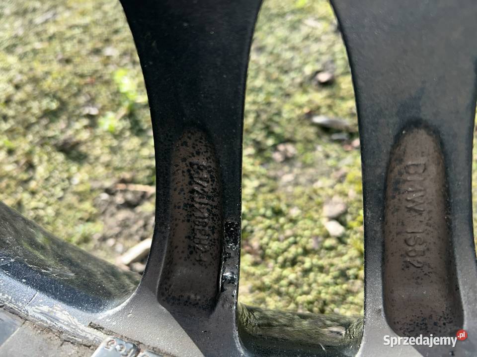 Czarne felgi aluminiowe BMW M pakiet 18 Trzebnica