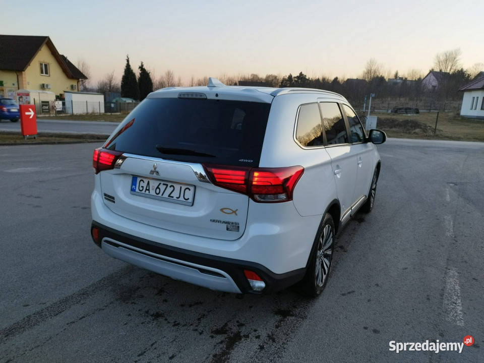 Mitsubishi Outlander Krajowy stan silnik łopatki zmiany biegów