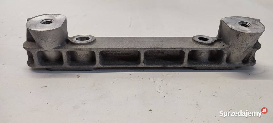 VOLVO XC40 ŁAPA WSPORNIK SILNIKA 32137504