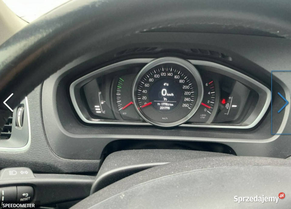 Volvo V40 20D 120 Momentum Full Serwis Volvo II