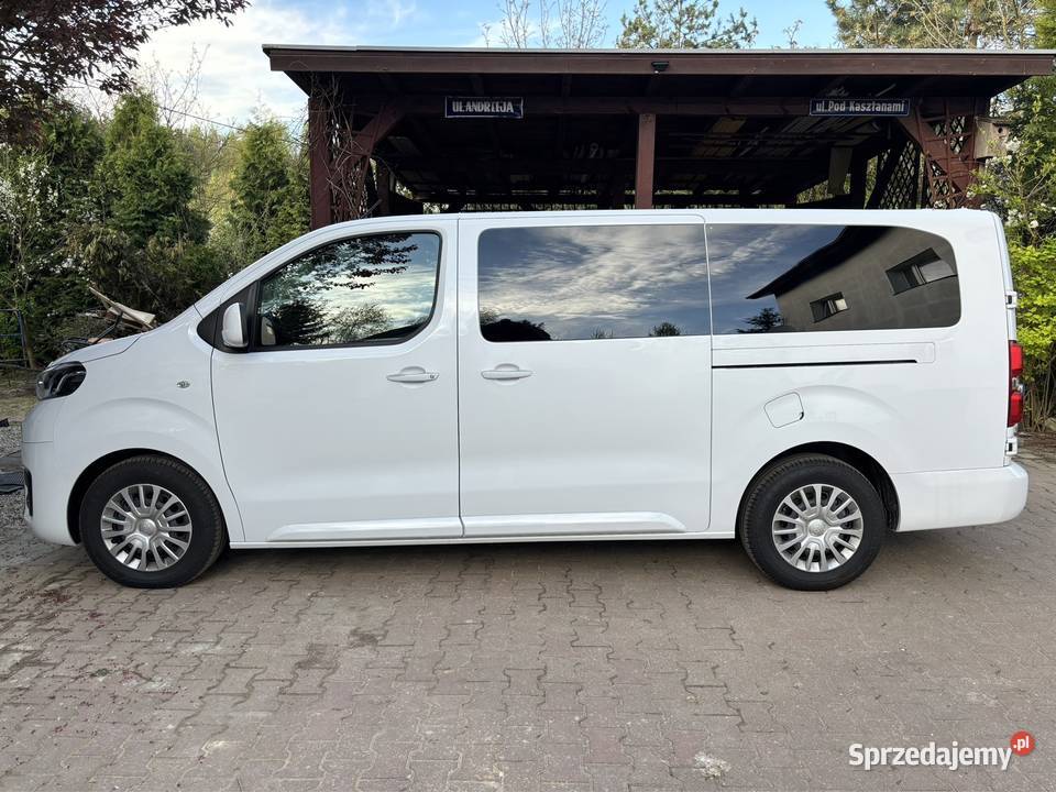 Bus dziewięcioosobowy Do wynajęcia Wynajem pojazdów śląskie