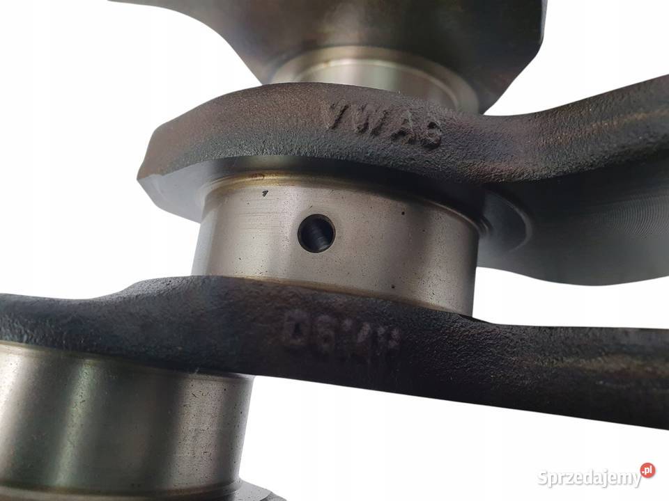 WAŁ KORBOWY AUDI A6 S6 C8 A7 RS4 RS6 30 TFSI