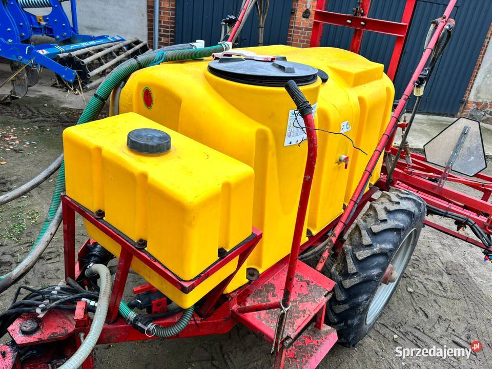 Opryskiwacz 1200 l Zaczepiane Lipno