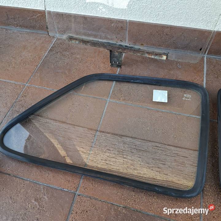 Szyby boczne drzwiowe przód tył Fiat 126p ST FL Olesno