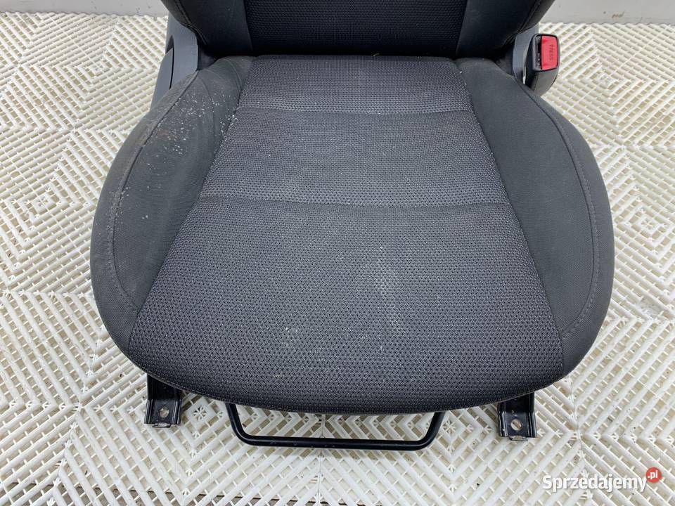 FOTEL PRAWY PRZÓD HYUNDAI SANTA FE III SUV osobowe sprzedam