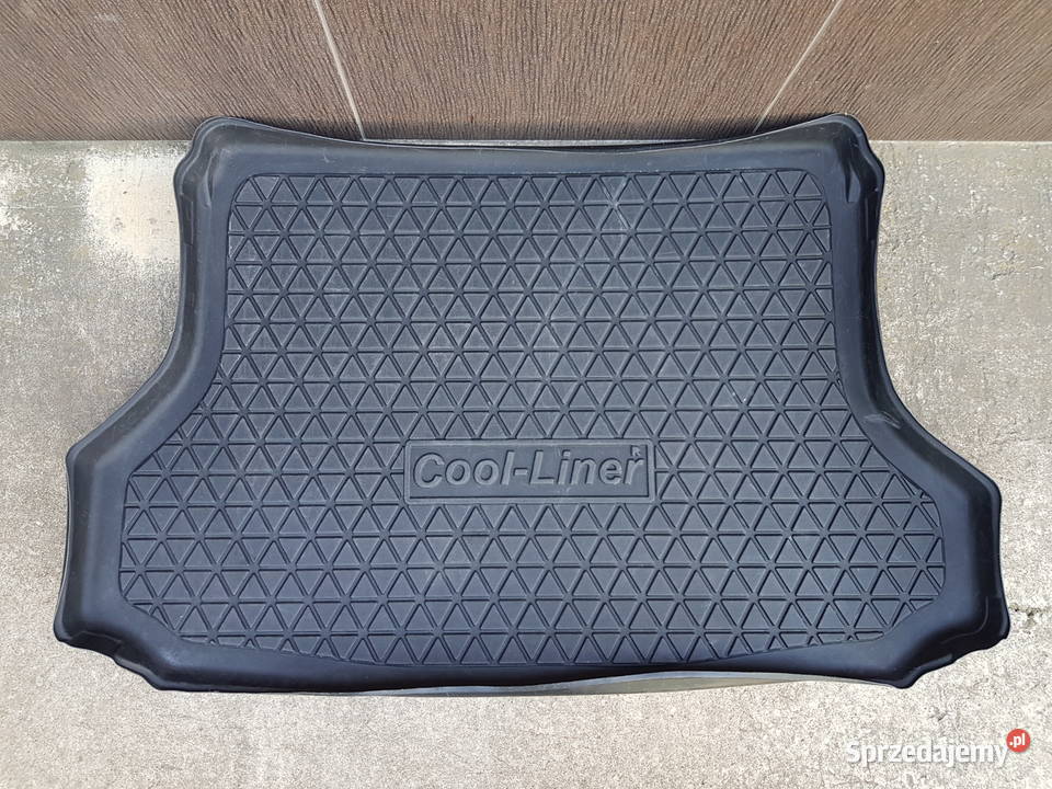 Nissan XTrail T32 SUV 5 siedzeń 072014 mata mazowieckie