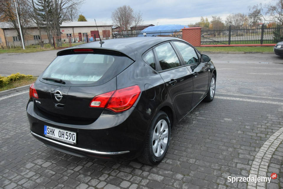 Opel Astra 14B 2014R 134 Navi Sprowadzony podkarpackie Majdan Sieniawski