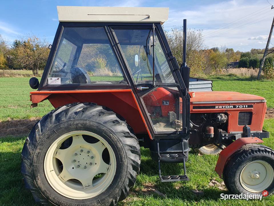 Ciągnik Zetor 7011 wspomaganie Wieprzowe Jezioro sprzedam