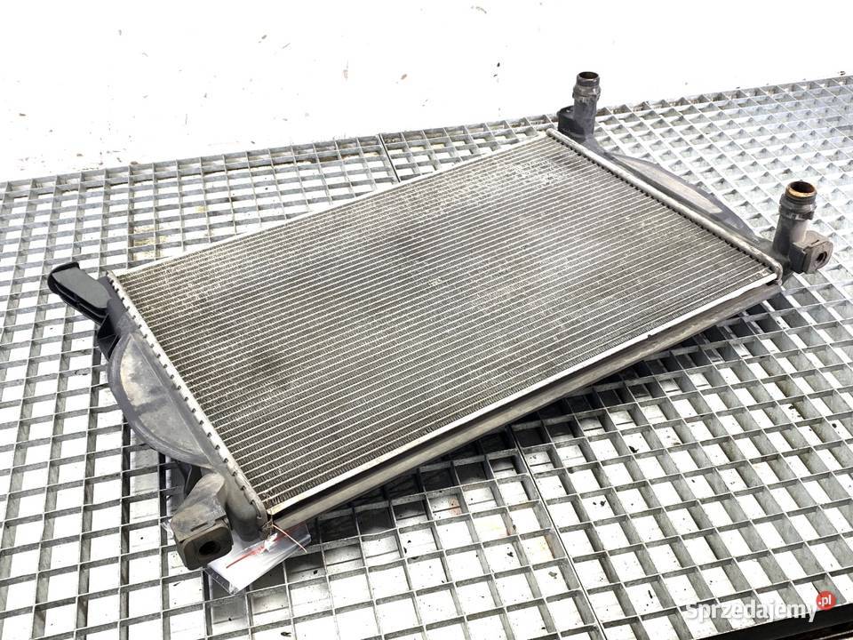 CHŁODNICA WODY AUDI A4 B6 19 101 0005 RADIATOR osobowe