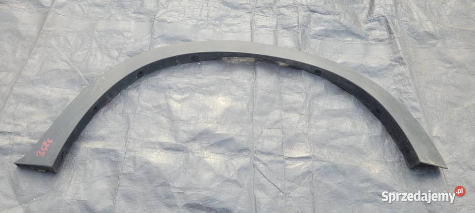 BMW X5 E70 LISTWA BŁOTNIKA LEWY TYŁ