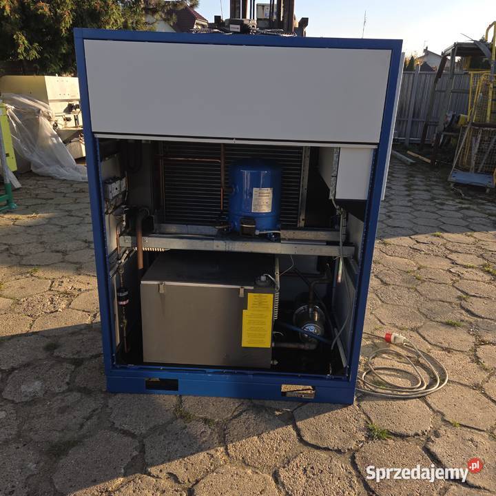 Chiller 15 kW z modułem hydraulicznym Środa Wielkopolska