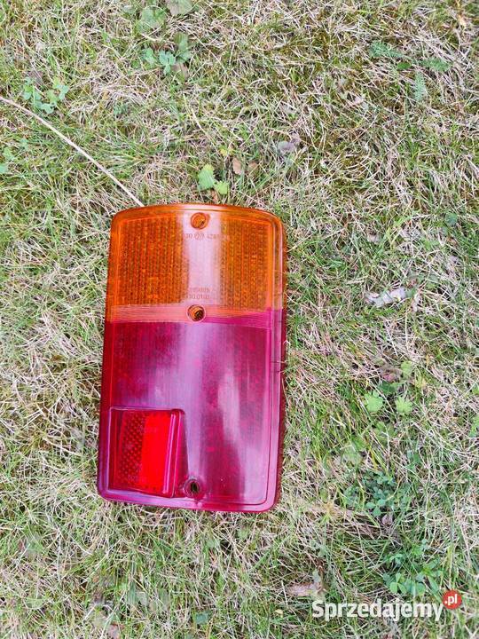 Klosz lampy prawej 126p sprzedam
