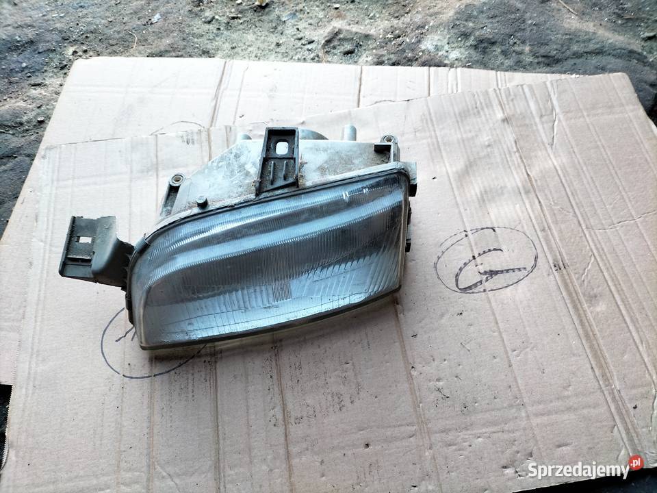 FIAT PUNTO MK1 MK2 LAMPA PRZEDNIA LEWA Kamień-Kolonia