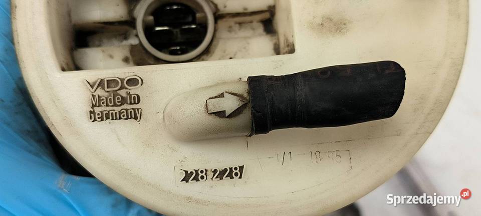 POMPKA PALIWOWA AUDI A4 B5 8D0201319 osobowe