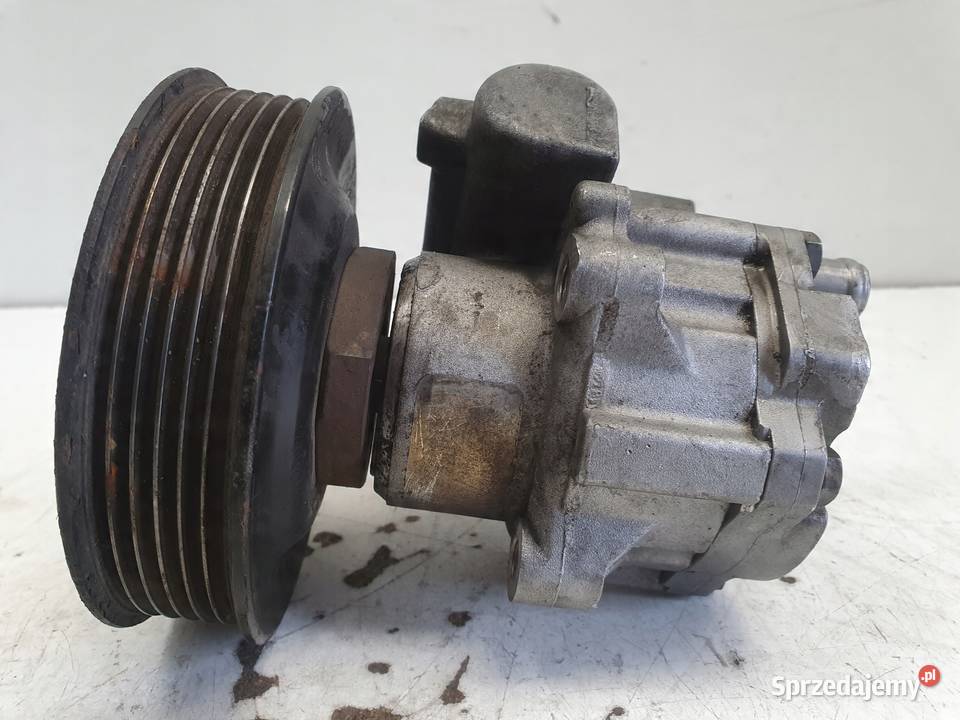 VW Polo III 14 8V POMPA WSPOMAGANIA osobowe sprzedam