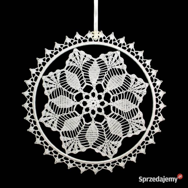 Zawieszka ozdoba na okno szydełkowa 26 biała Kluczbork