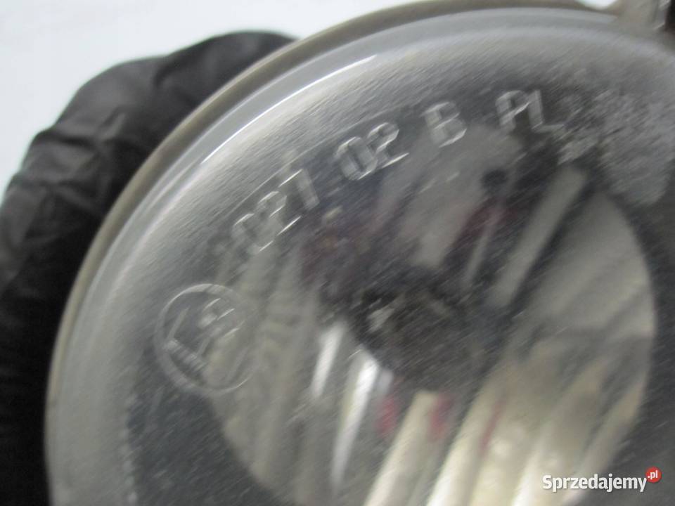 DODGE NITRO 08r halogen prawy 04805857AB osobowe Lampy przeciwmgielne