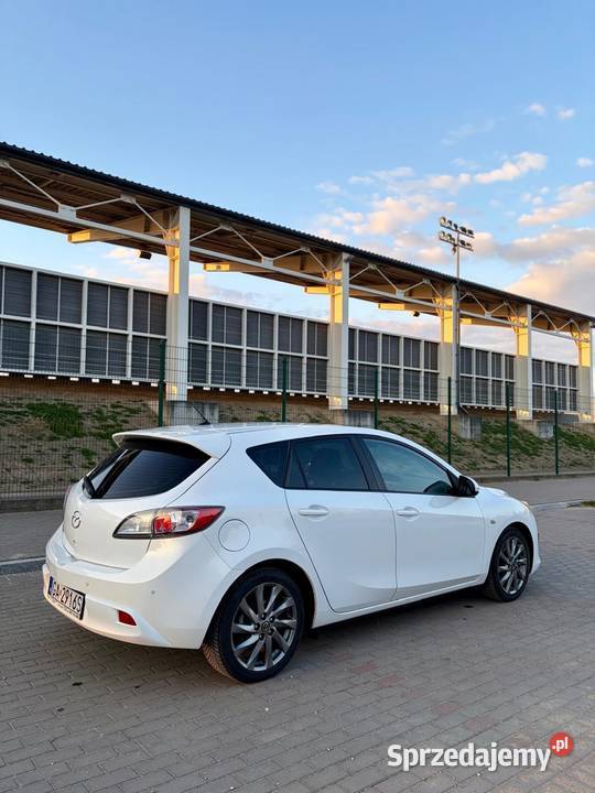 Mazda 3 BL 2009 biała 16 MZCD niski przebieg sprzedam