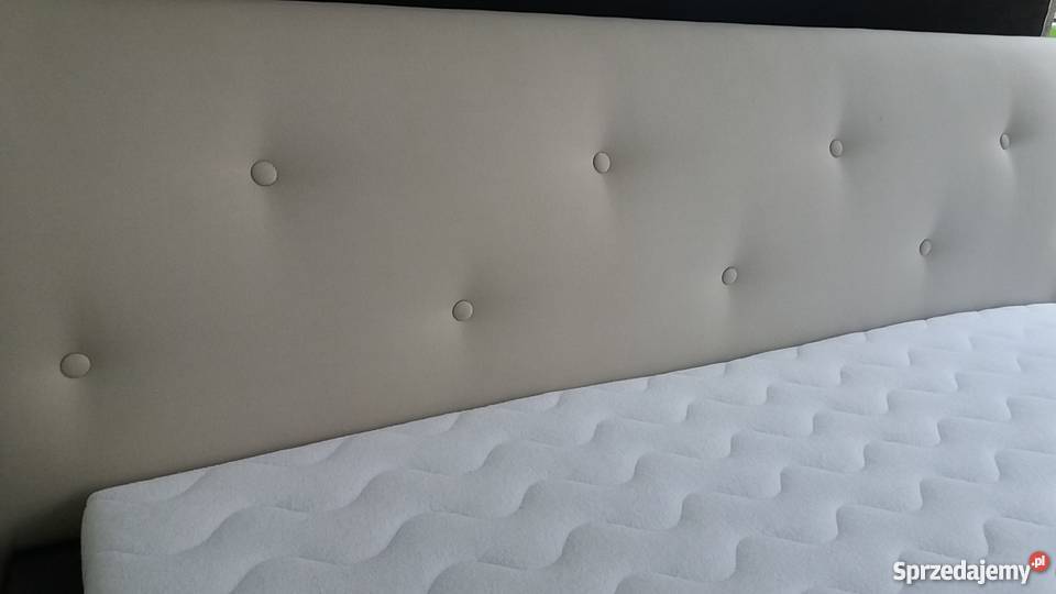 Łóżko tapicerowane z pojemnikiem 160x200 MK Foam brązowy/beżowy Mława