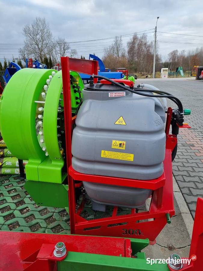 Opryskiwacz sadowniczy wirnikowy 200L DEMAROL Grójec