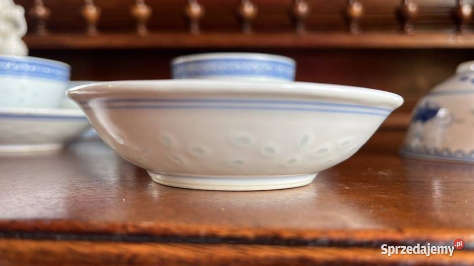 Miseczka z chińskiej porcelany ryżowej ze wzorem Porcelana i szkło pomorskie