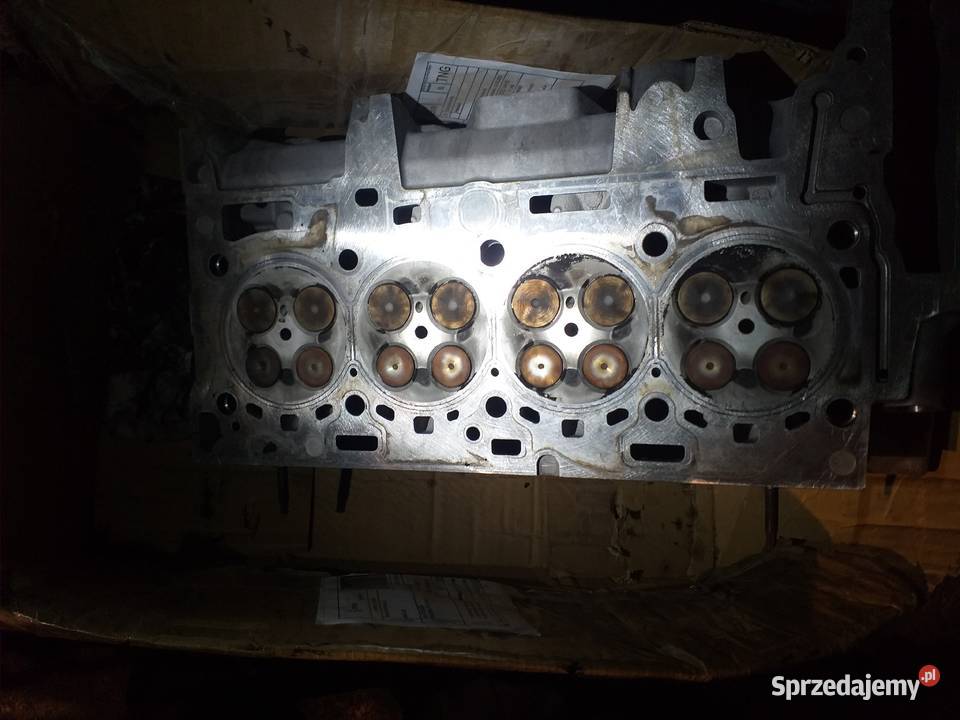 Głowica silnika BMW N47 7797678 osobowe Mielec